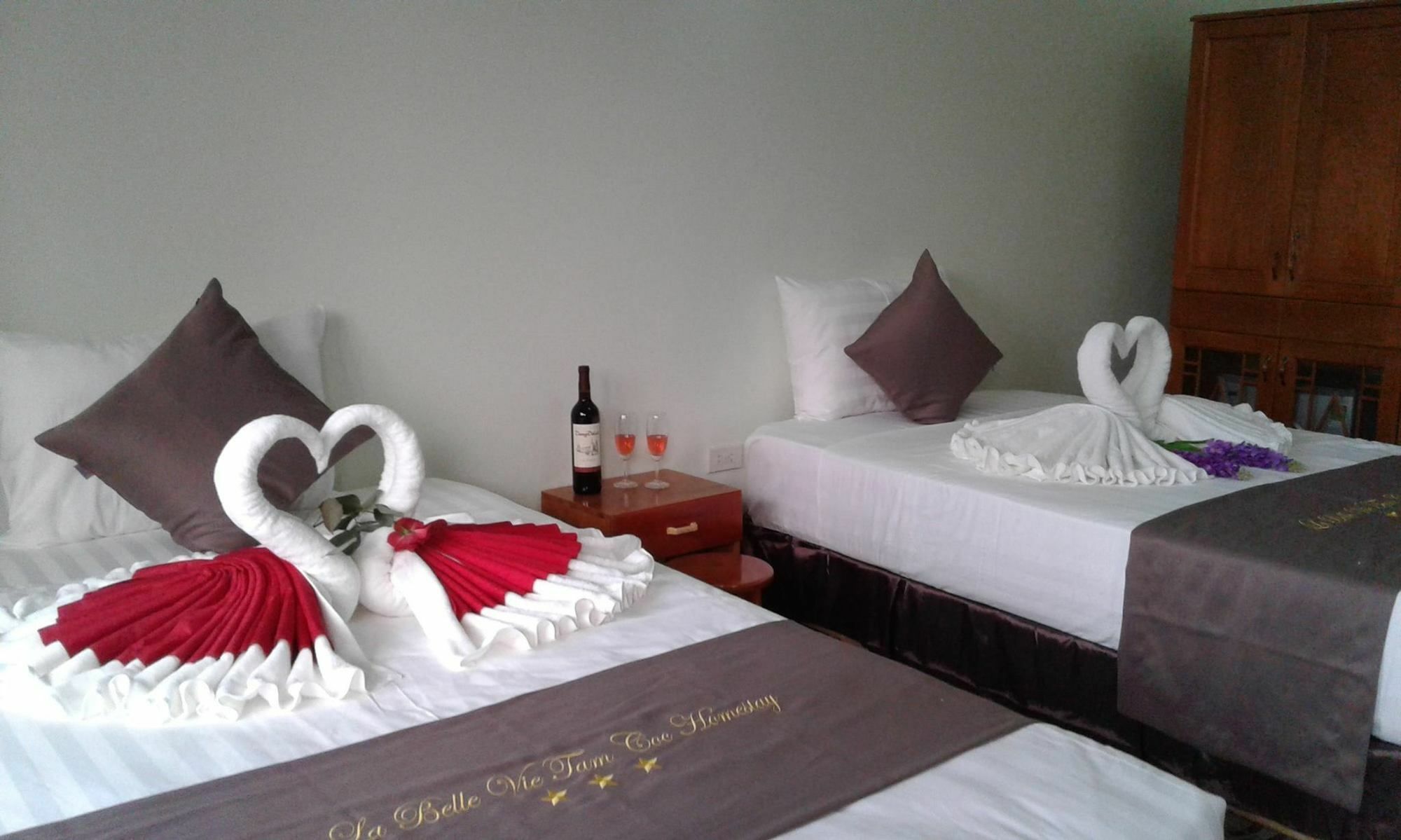 La Belle Vie Tam Coc Homestay Нин Бин Екстериор снимка