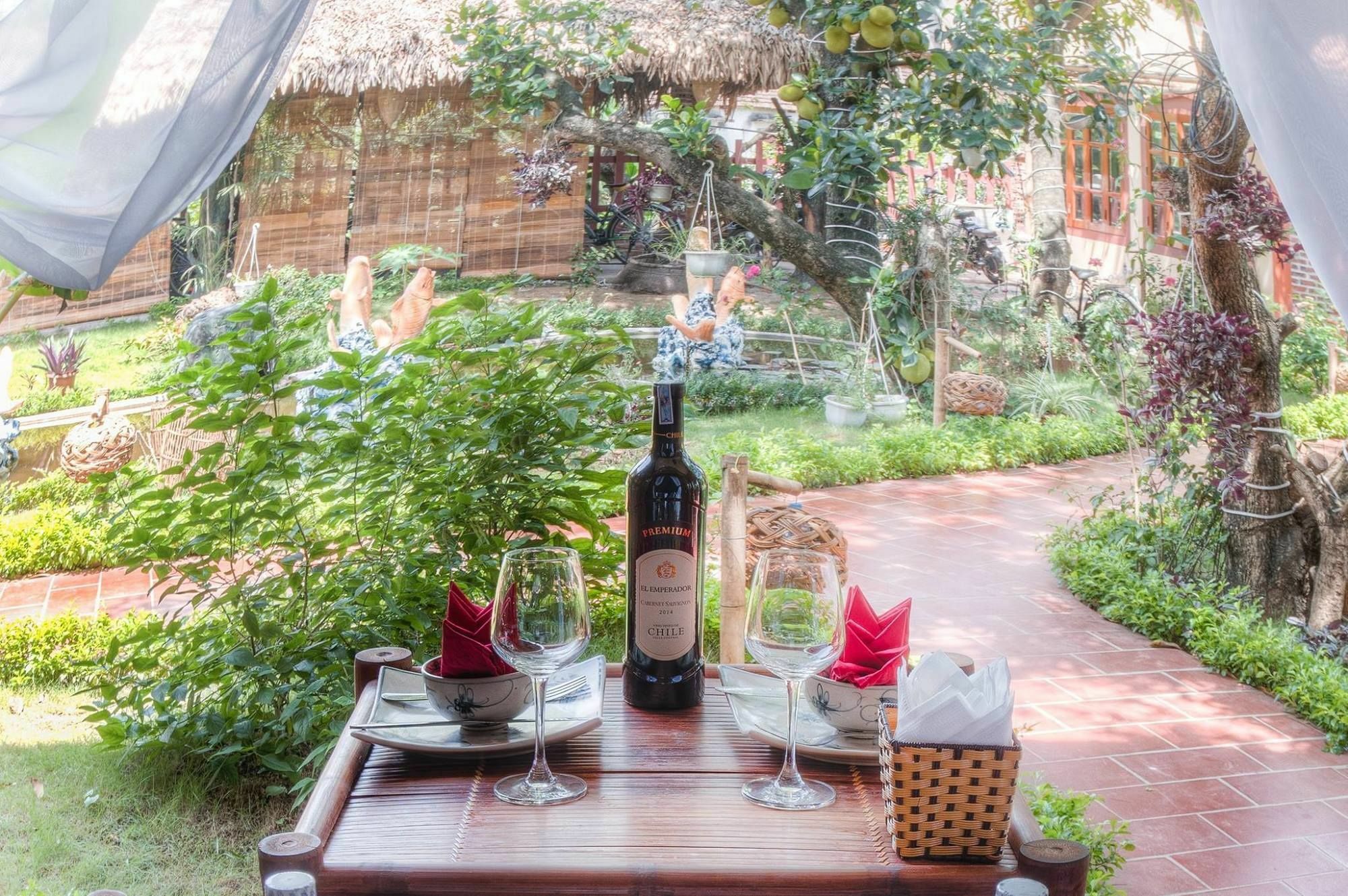La Belle Vie Tam Coc Homestay Нин Бин Екстериор снимка